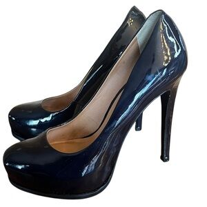 Pour la Victoire Black Pumps - Size 8, 5-Inch Heels